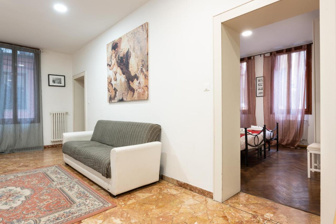 Ca' Del Mercato Venedig Exteriör bild